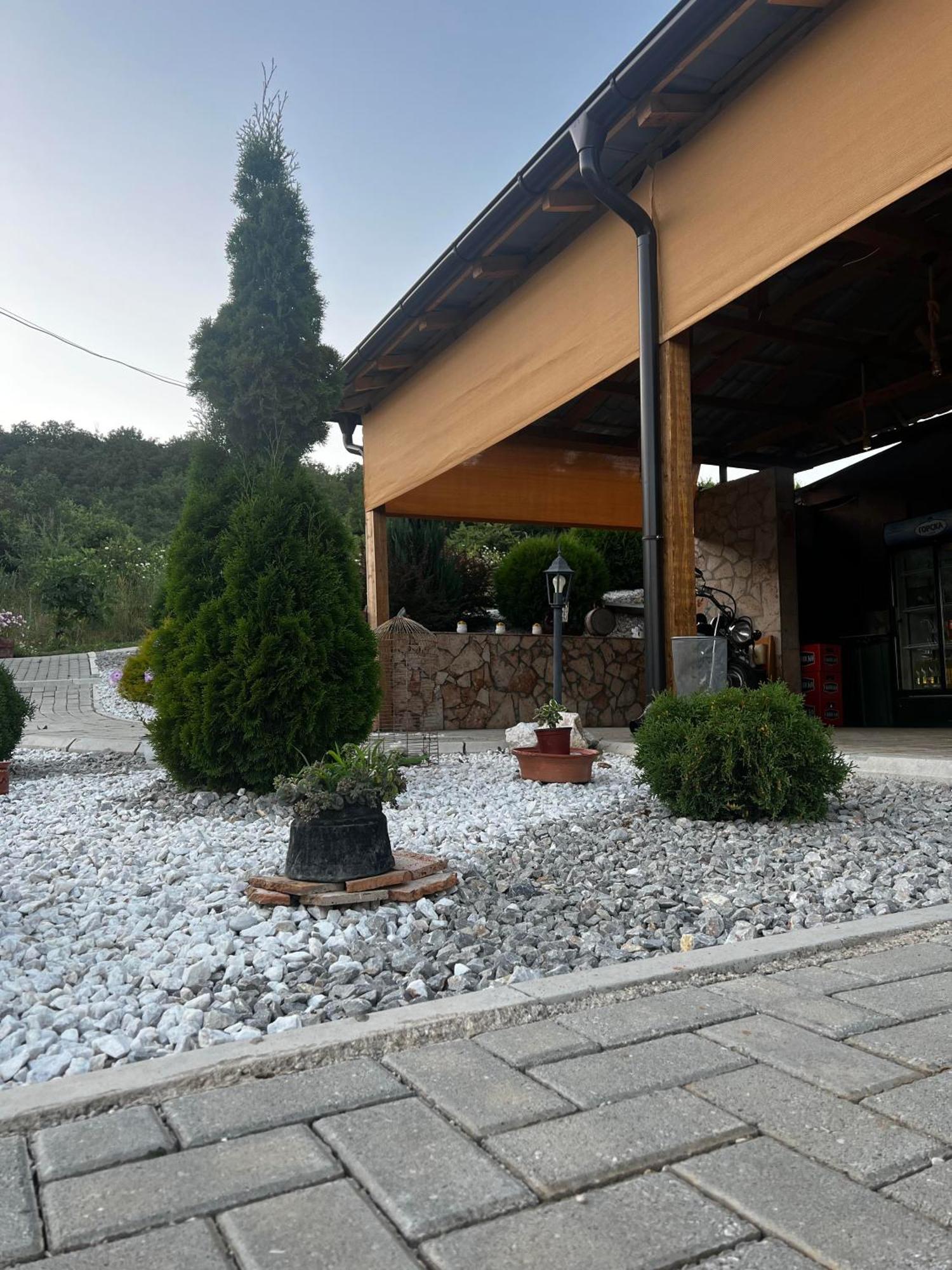 Komplex Prague Gorno Lakocerej Exterior photo
